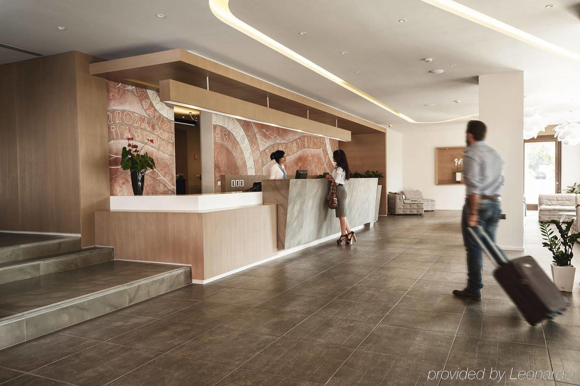 Kriti Hotel Ханя Екстериор снимка